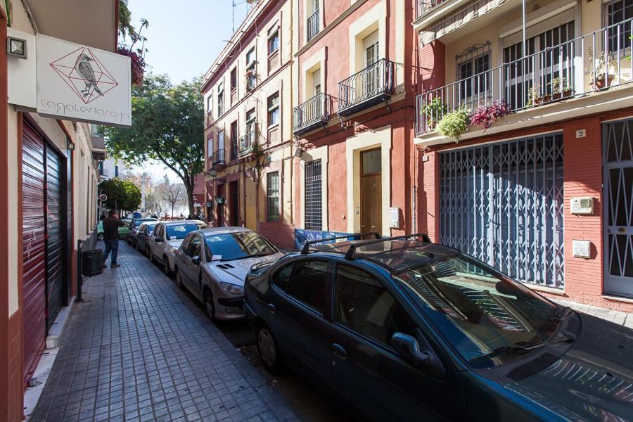 Peral Home Cozy Apartment Sevilla Eksteriør bilde